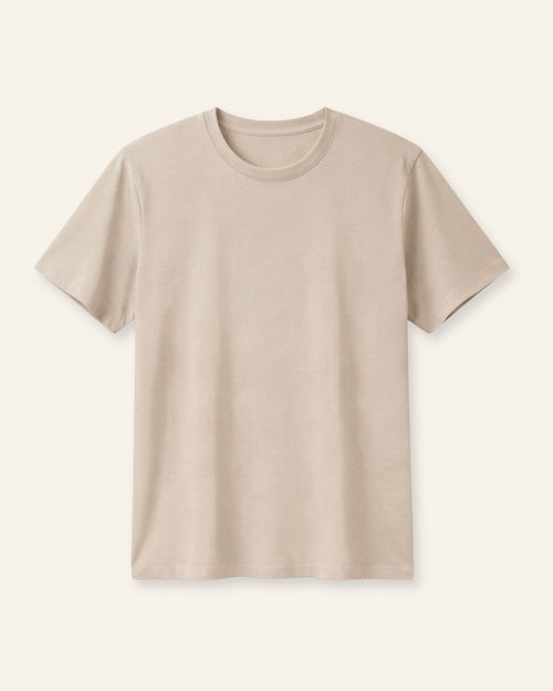Adults light skin basic tee, front